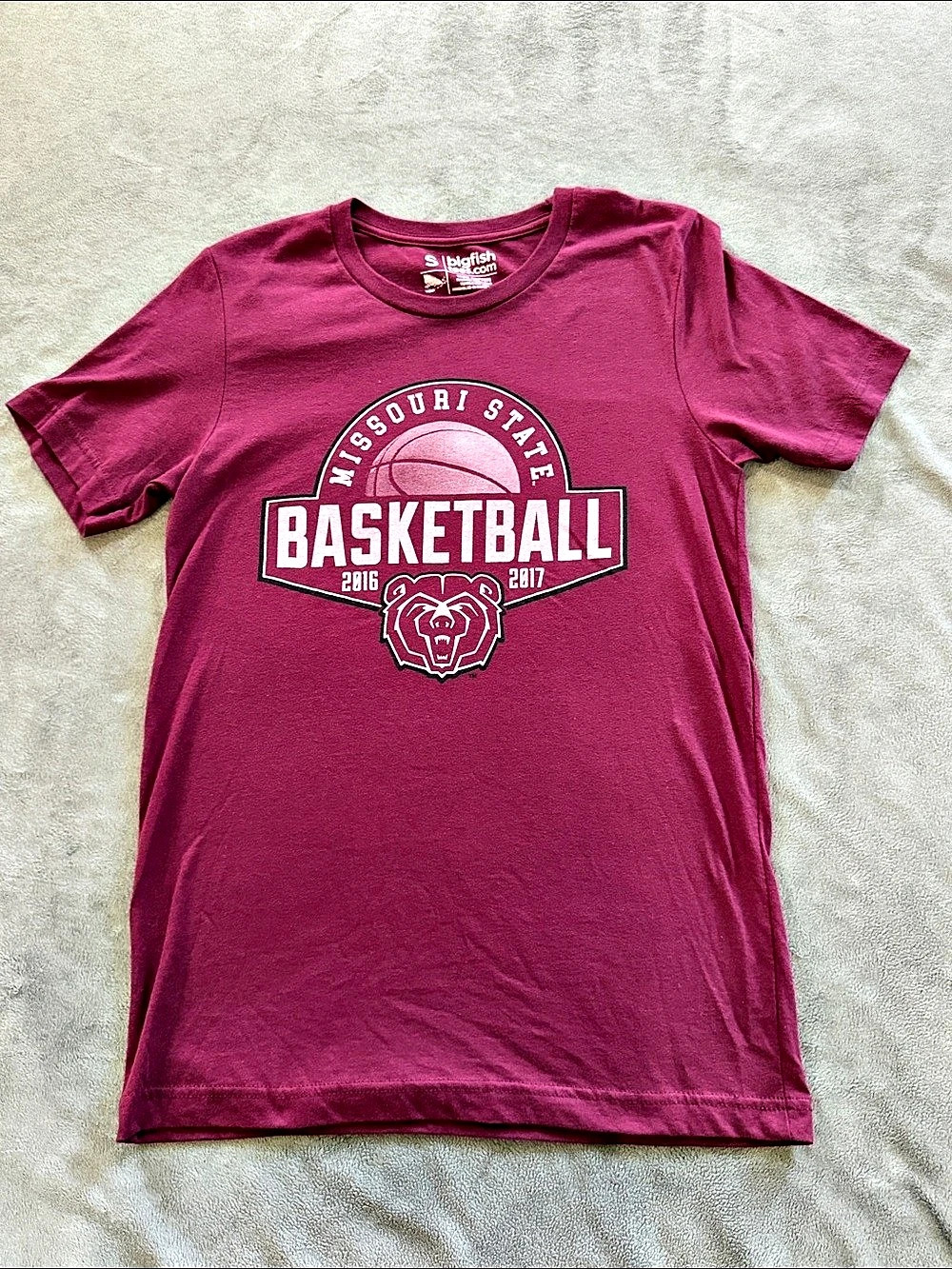 bigfish tees.com Missouri State Basketball 2016–2017 Basketball Graphic Tee Size